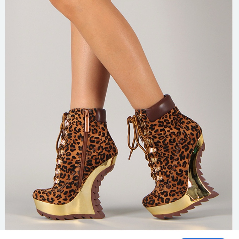 Leopard Print Lace-Up Wedge Boots